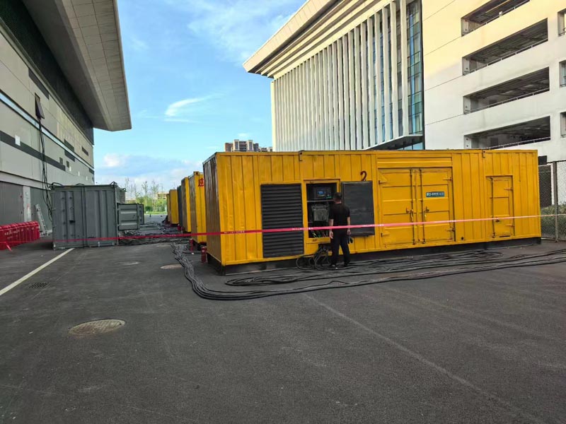 江苏柴油发电机冬季保养注意事项？